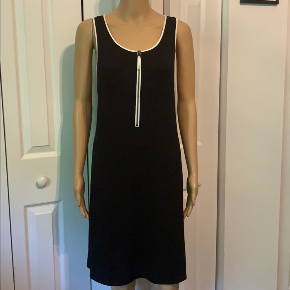 Black & White  Sleeveless Dress